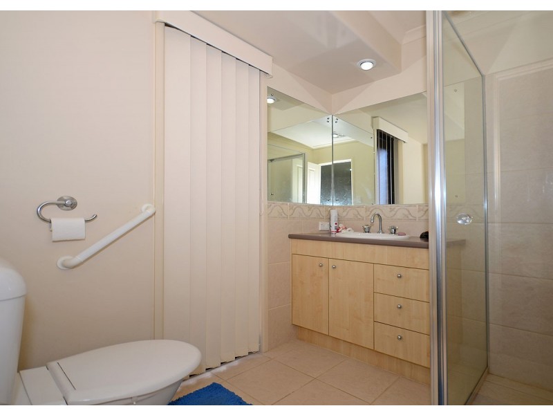95 Caddy Avenue, Urraween QLD 4655