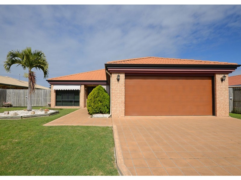 95 Caddy Avenue, Urraween QLD 4655