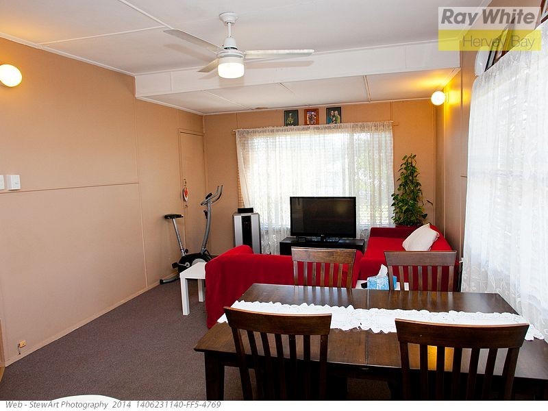 9 Ocean Street, Torquay QLD 4655