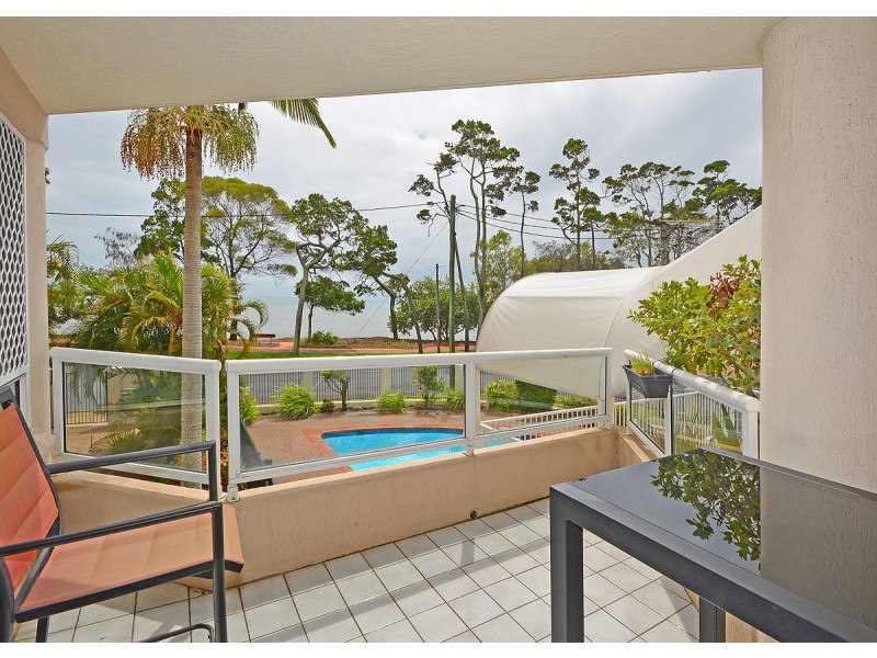 3/325 Esplanade, Scarness QLD 4655