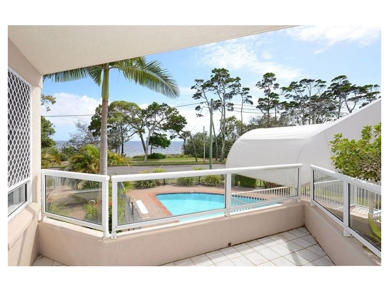 3/325 Esplanade, Scarness QLD 4655