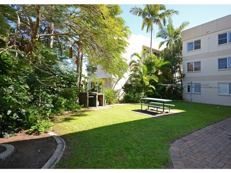 3/325 Esplanade, Scarness QLD 4655