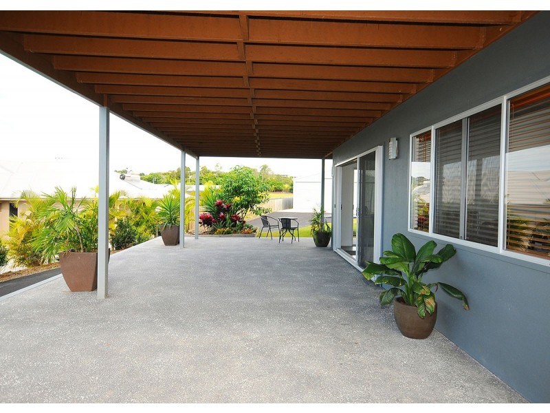 20 Jasmine Court, Dundowran Beach QLD 4655