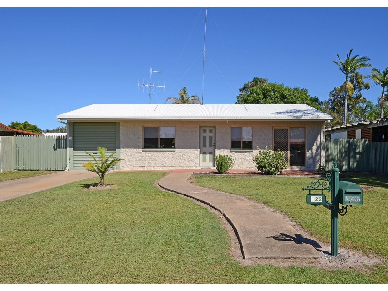 122 Hammond Street, Urangan QLD 4655