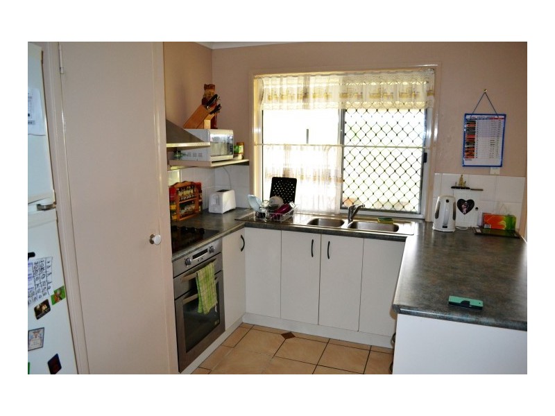 3 Chancellor Drive, Urraween QLD 4655
