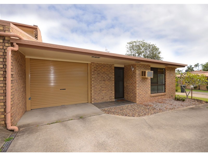 3/233 Torquay Terrace, Torquay QLD 4655