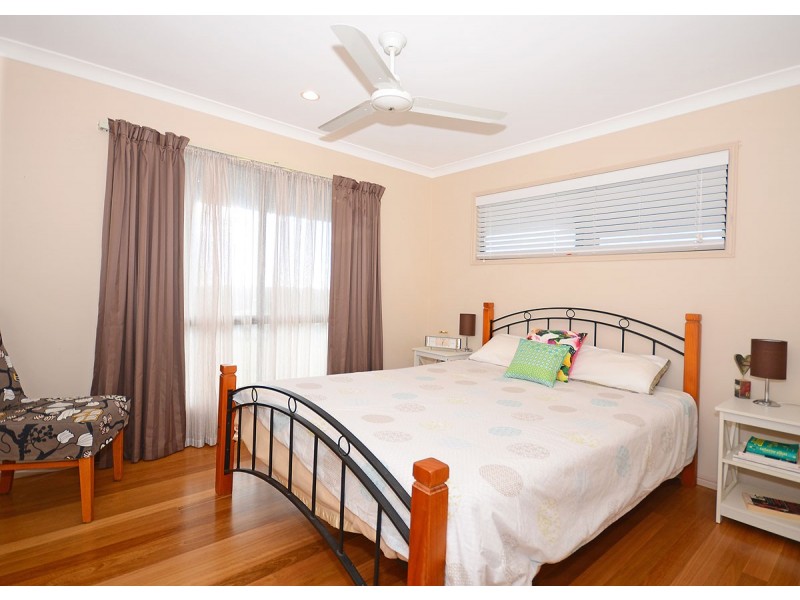 27 Hennessy Drive, Dundowran Beach QLD 4655