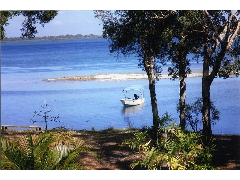 94 Riverview Drive, Burrum Heads QLD 4659