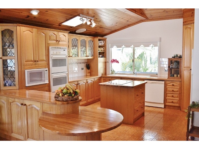 94 Riverview Drive, Burrum Heads QLD 4659