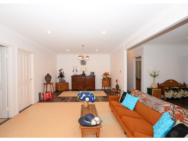 94 Riverview Drive, Burrum Heads QLD 4659