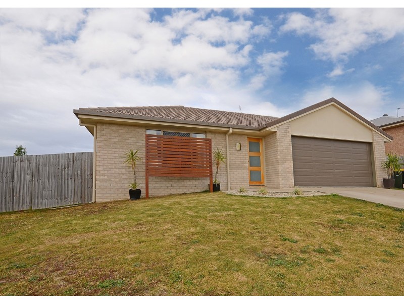 53 Samarai Drive, Nikenbah QLD 4655