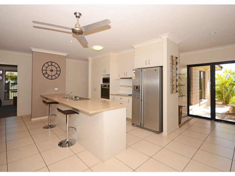 25 Harly Court, Urraween QLD 4655