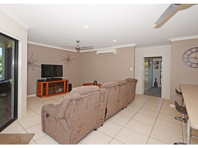 25 Harly Court, Urraween QLD 4655