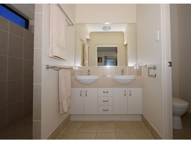 25 Harly Court, Urraween QLD 4655