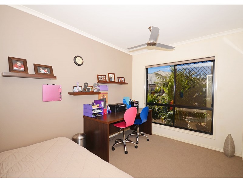 25 Harly Court, Urraween QLD 4655