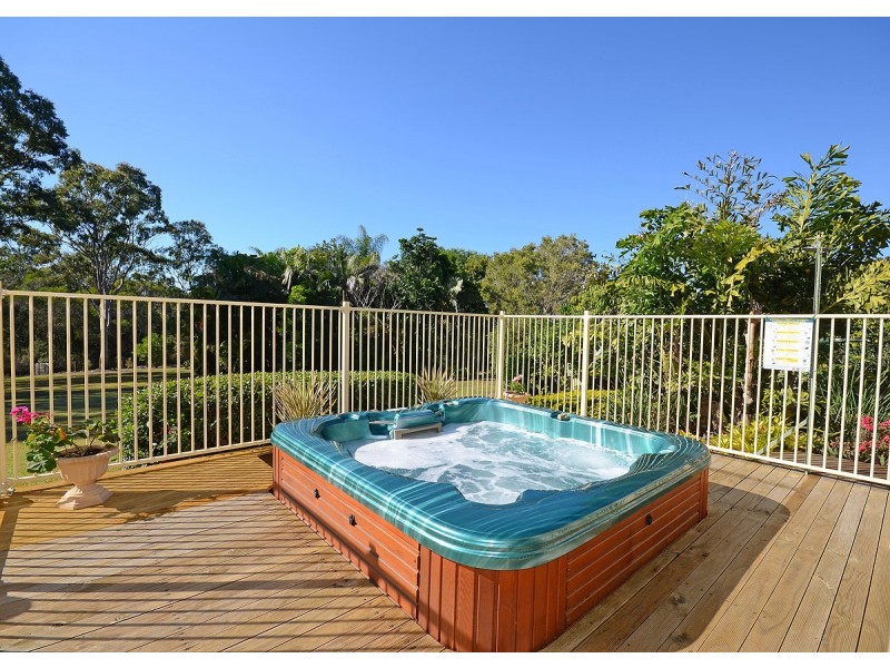 9 -11 Casey Court, Dundowran Beach QLD 4655