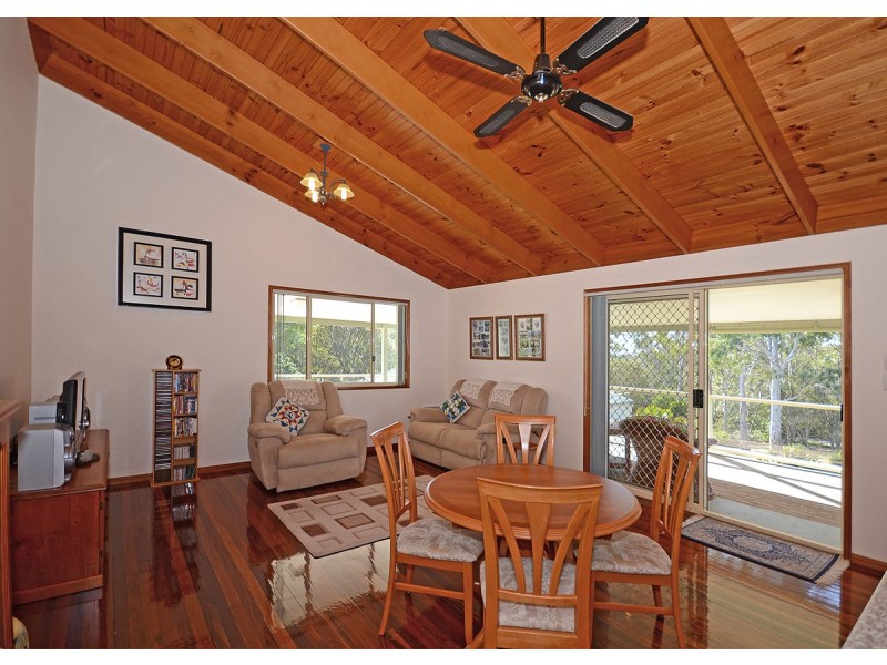 9 -11 Casey Court, Dundowran Beach QLD 4655