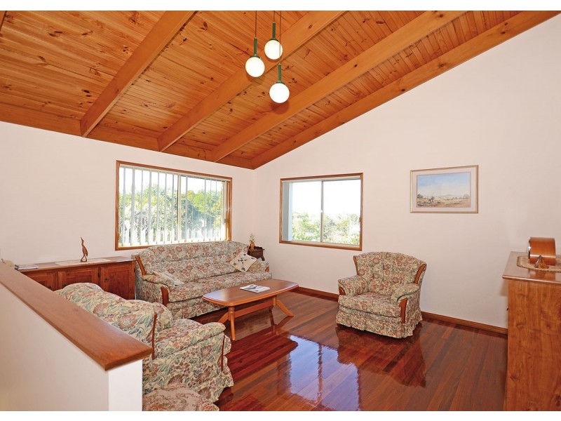 9 -11 Casey Court, Dundowran Beach QLD 4655