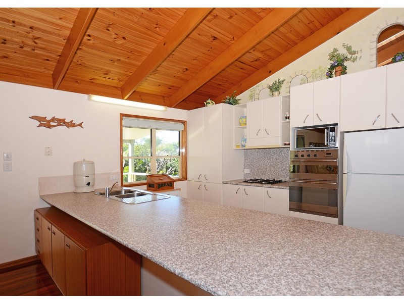 9 -11 Casey Court, Dundowran Beach QLD 4655