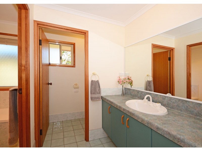 9 -11 Casey Court, Dundowran Beach QLD 4655