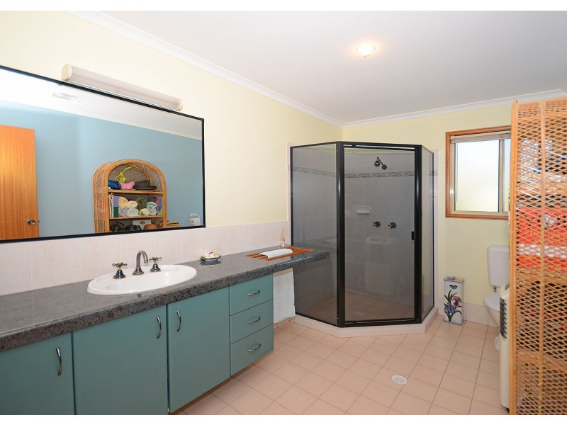 9 -11 Casey Court, Dundowran Beach QLD 4655