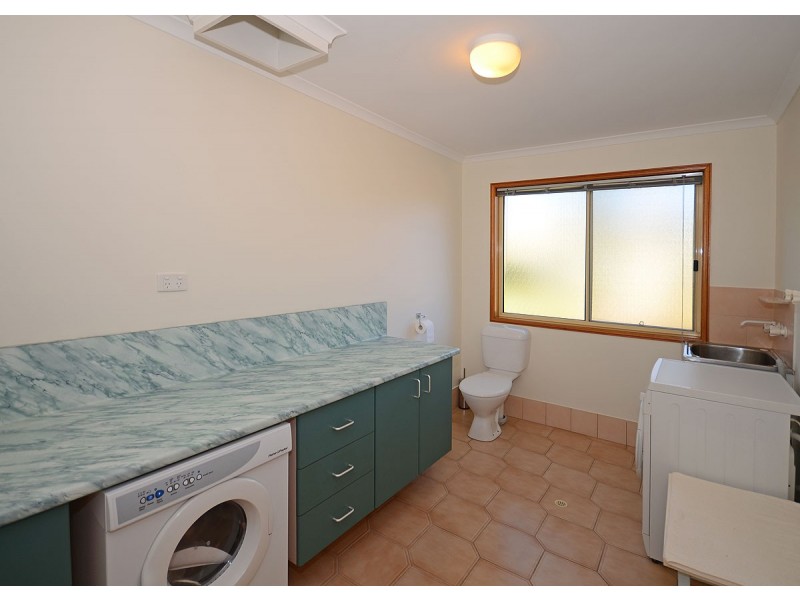 9 -11 Casey Court, Dundowran Beach QLD 4655