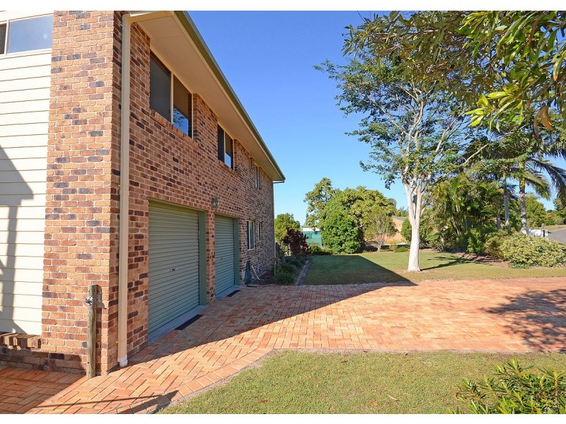 9 -11 Casey Court, Dundowran Beach QLD 4655