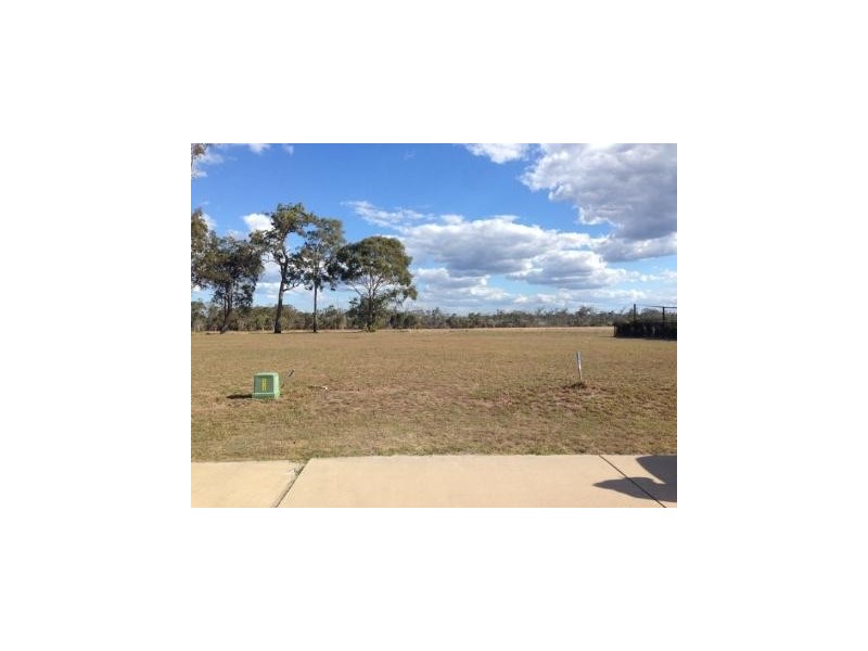 30 Sirenia Drive, Burrum Heads QLD 4659