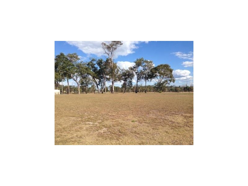 30 Sirenia Drive, Burrum Heads QLD 4659