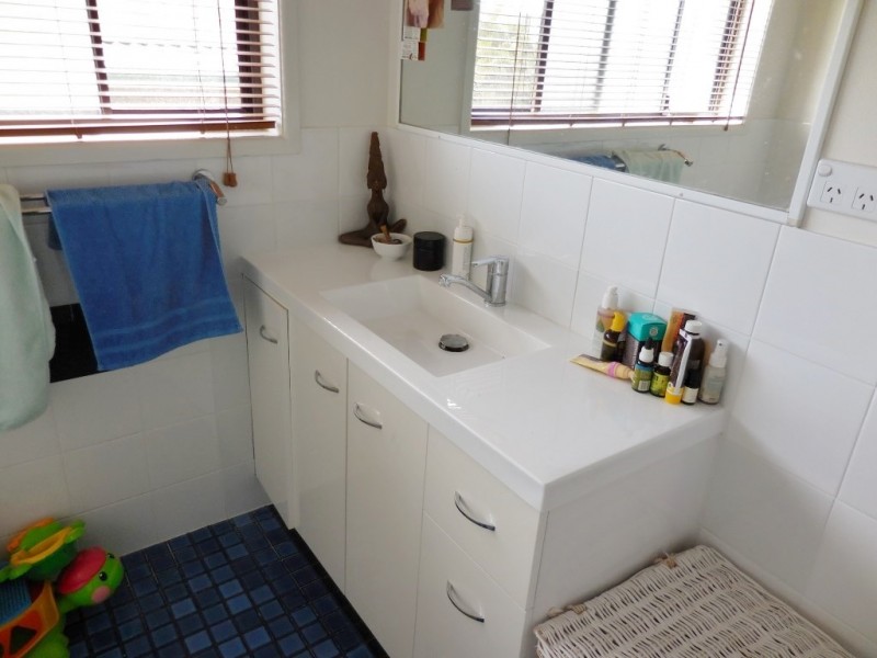 313 Boat Harbour Drive, Scarness QLD 4655