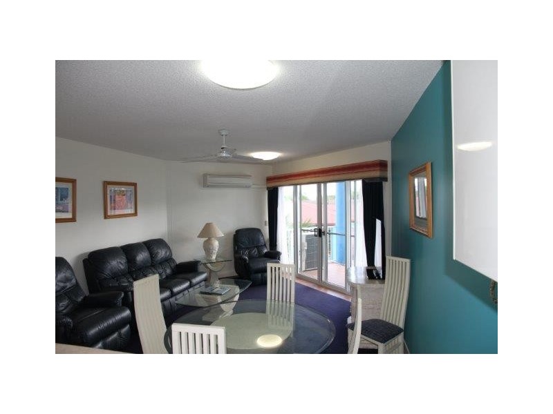 28/397 Esplanade, Torquay QLD 4655
