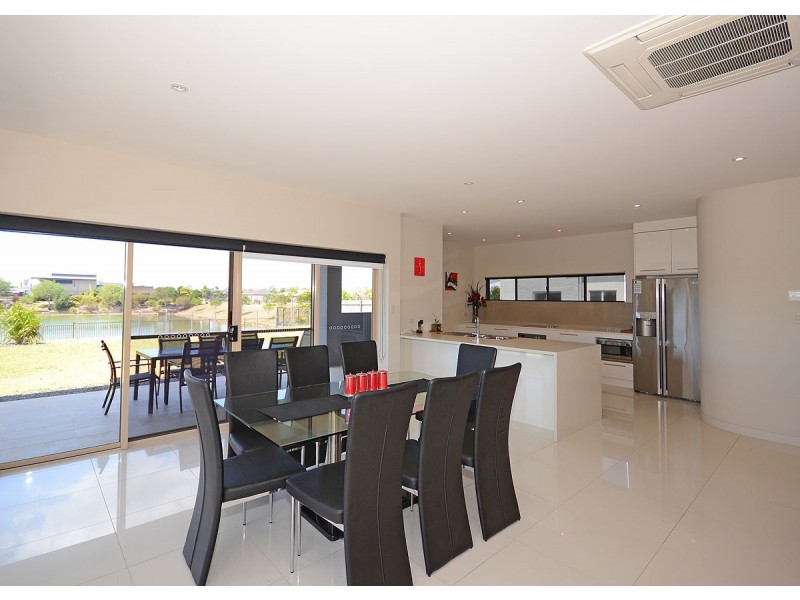 3 Mermaid Court, Eli Waters QLD 4655