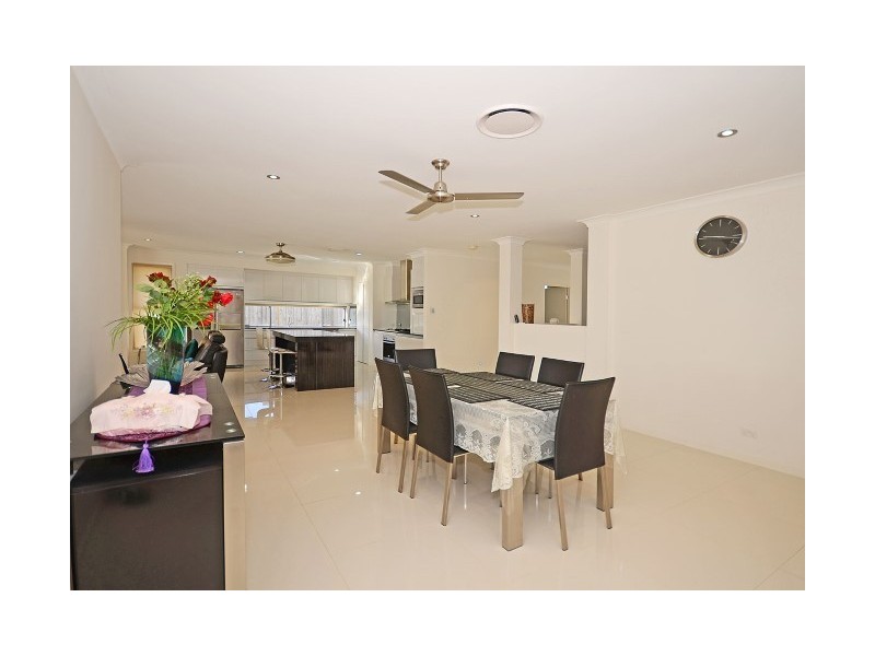 32 Parklands Boulevard, Wondunna QLD 4655