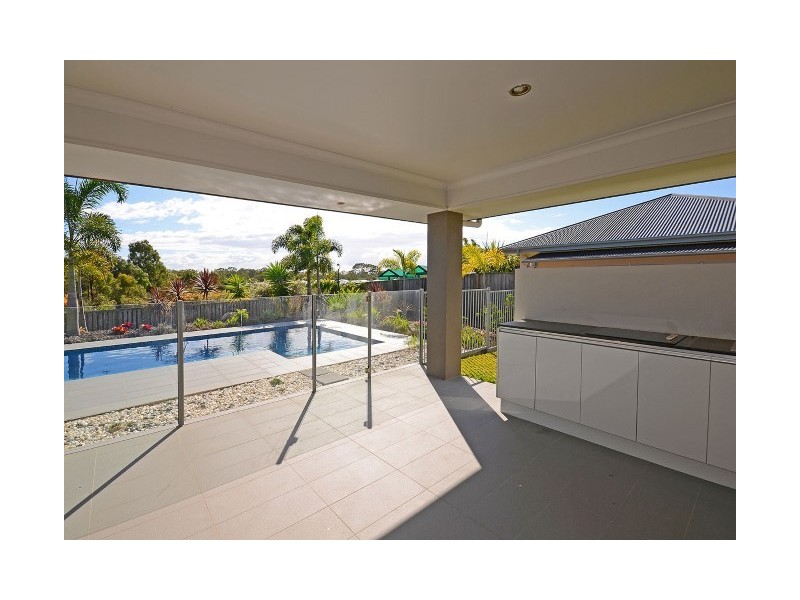 32 Parklands Boulevard, Wondunna QLD 4655