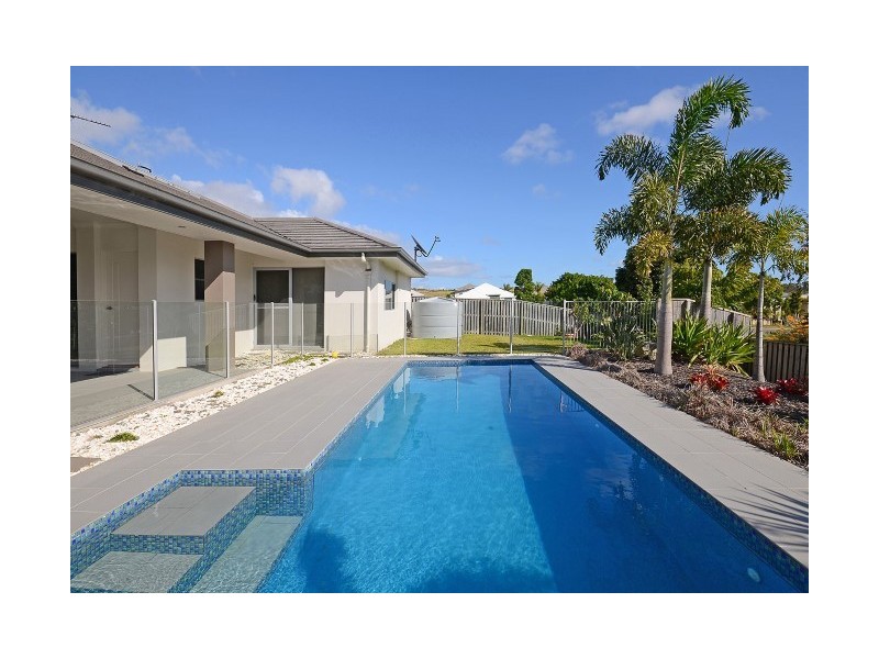 32 Parklands Boulevard, Wondunna QLD 4655