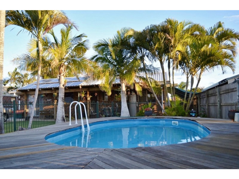 59 Banksia Street, Point Vernon QLD 4655