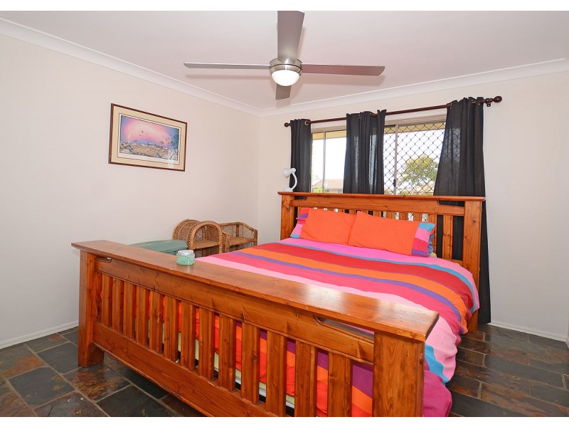 59 Banksia Street, Point Vernon QLD 4655