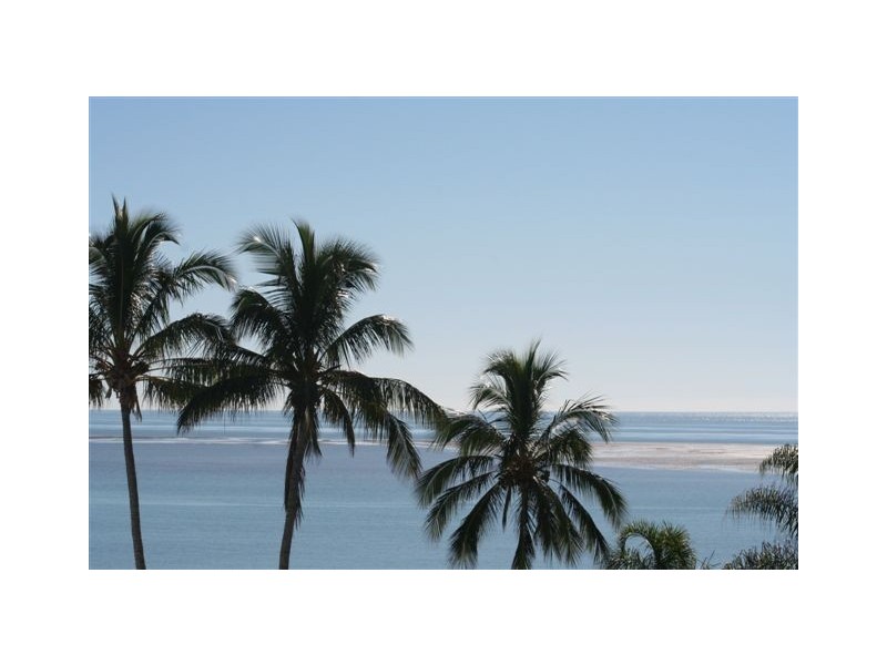 307/569 Charlton Esplanade, Urangan QLD 4655