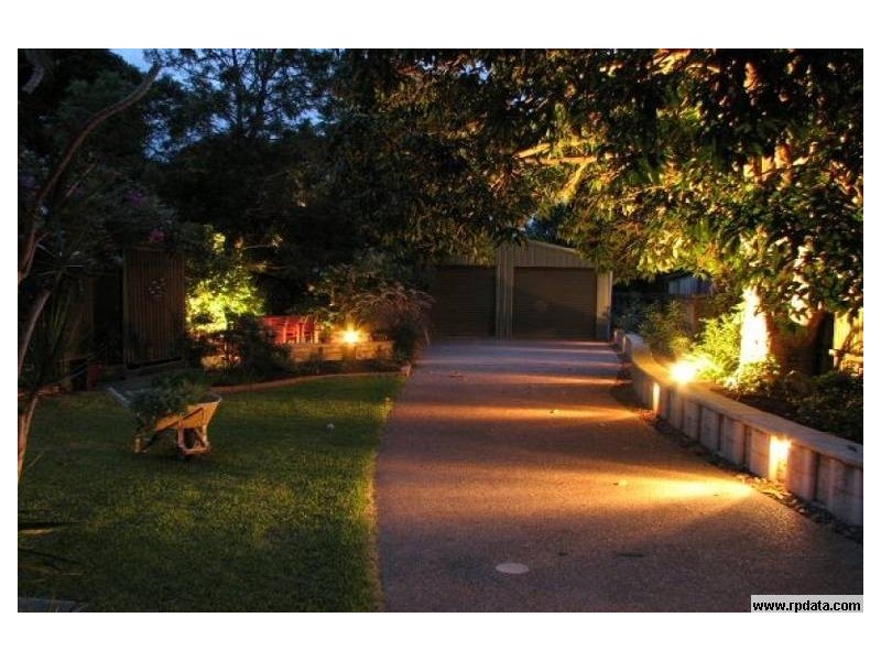 9 Pine Street, Torquay QLD 4655