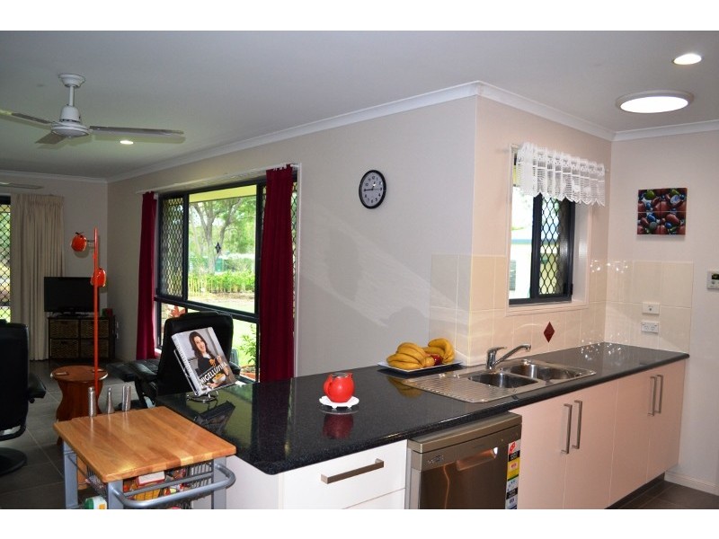 15 Elboz Court, Burrum Heads QLD 4659