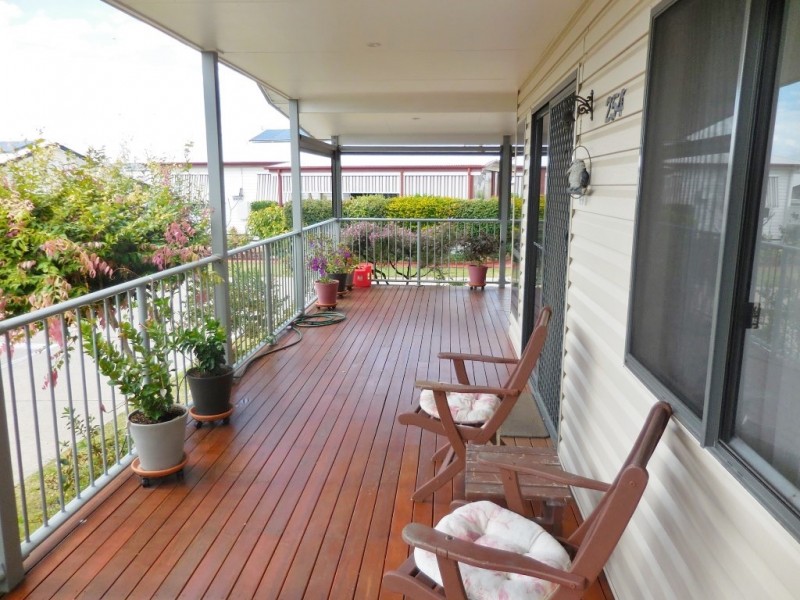 254/7 Bay Drive ‘Golden Shores’, Urraween QLD 4655