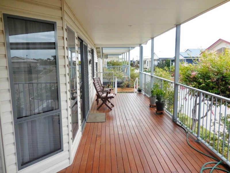 254/7 Bay Drive ‘Golden Shores’, Urraween QLD 4655