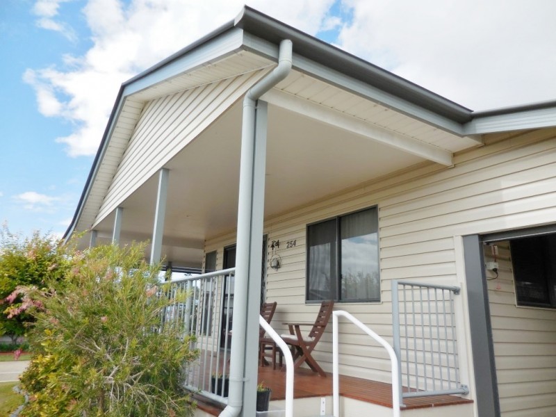 254/7 Bay Drive ‘Golden Shores’, Urraween QLD 4655