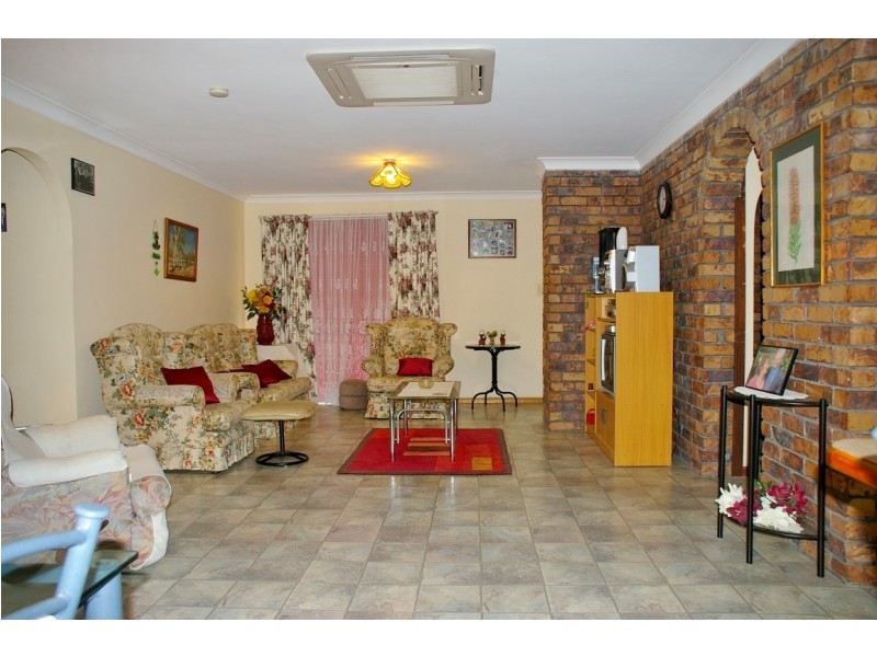 12 Rokeby Road, Booral QLD 4655