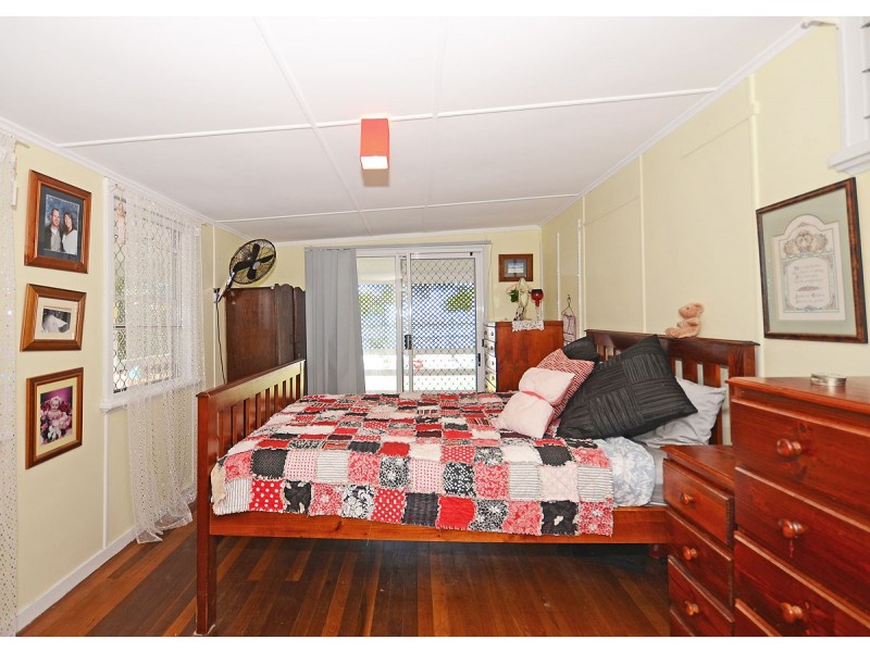 31 Dayman Street, Urangan QLD 4655