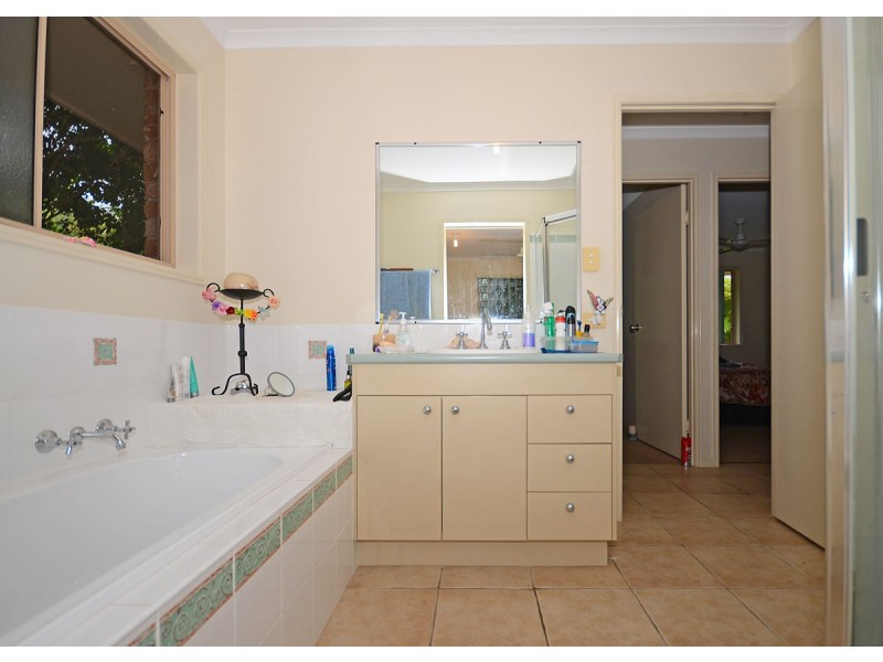 20 Craig Crescent, Pialba QLD 4655