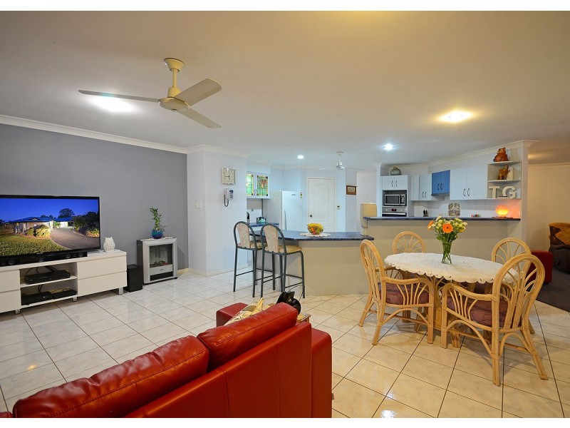 38 Jimilee Street, Dundowran Beach QLD 4655