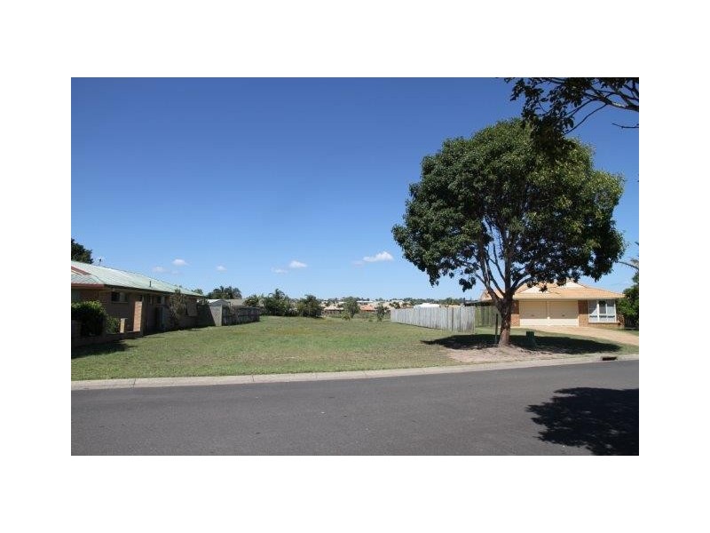 11 Chancellor Drive, Urraween QLD 4655