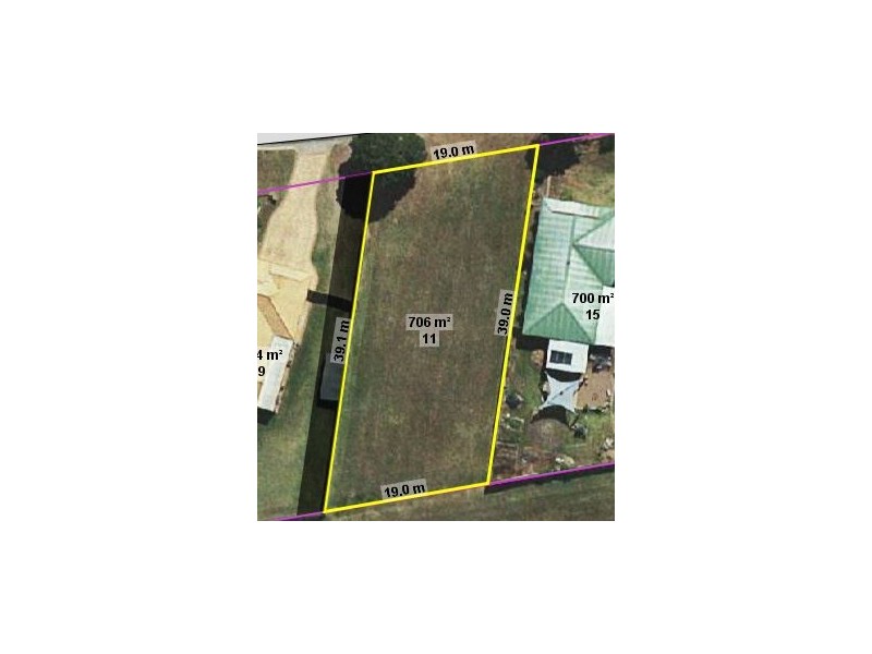 11 Chancellor Drive, Urraween QLD 4655