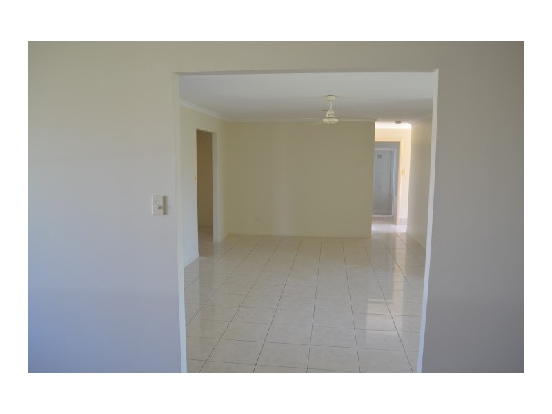 7 Gunsynd Way, Point Vernon QLD 4655